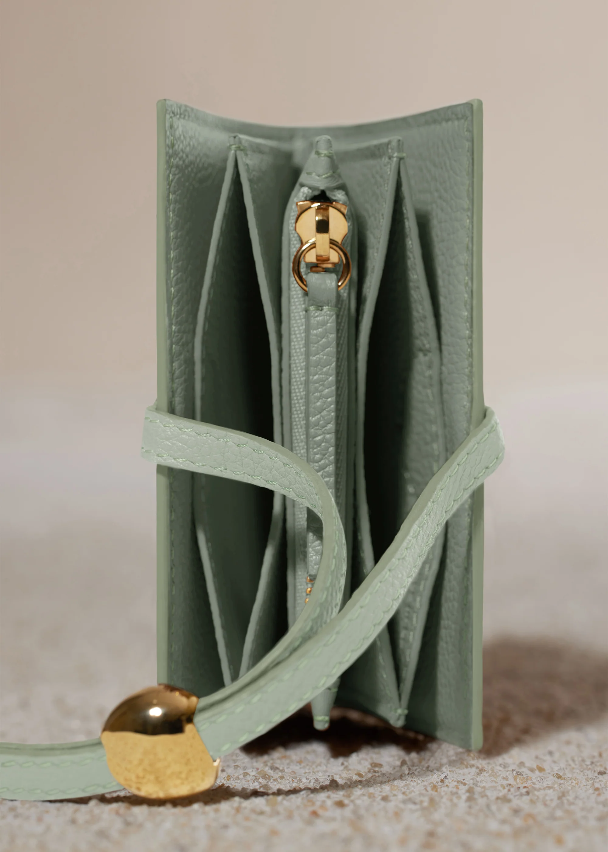 Kartenetuis Kayé - Duo Frische Mandel Genarbtes Leder - Image 5