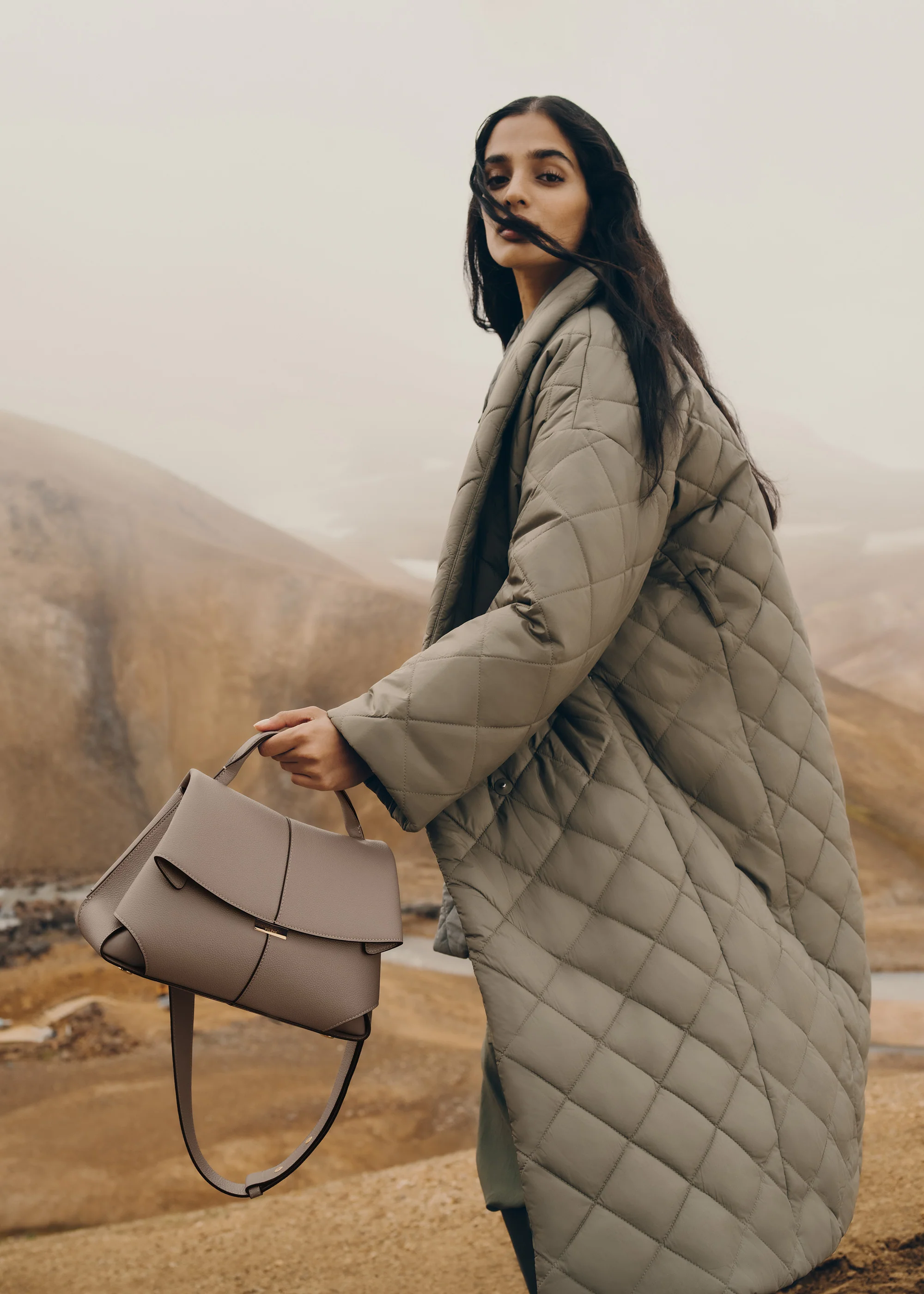 Mokki - Taupe Genarbtes Leder - Image 4