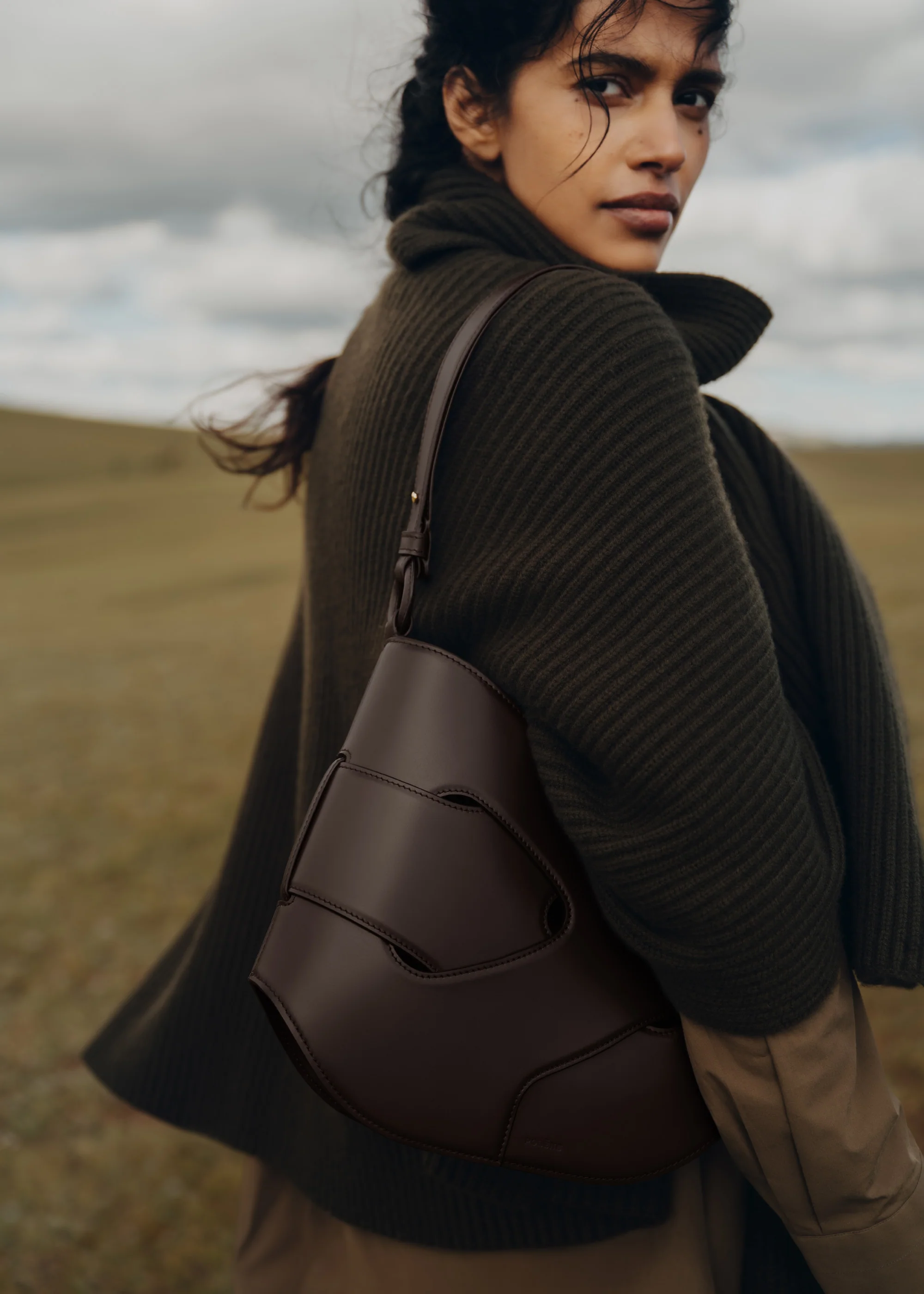 Nodde Hobo - Ebenholz Glattes Leder - Image 3