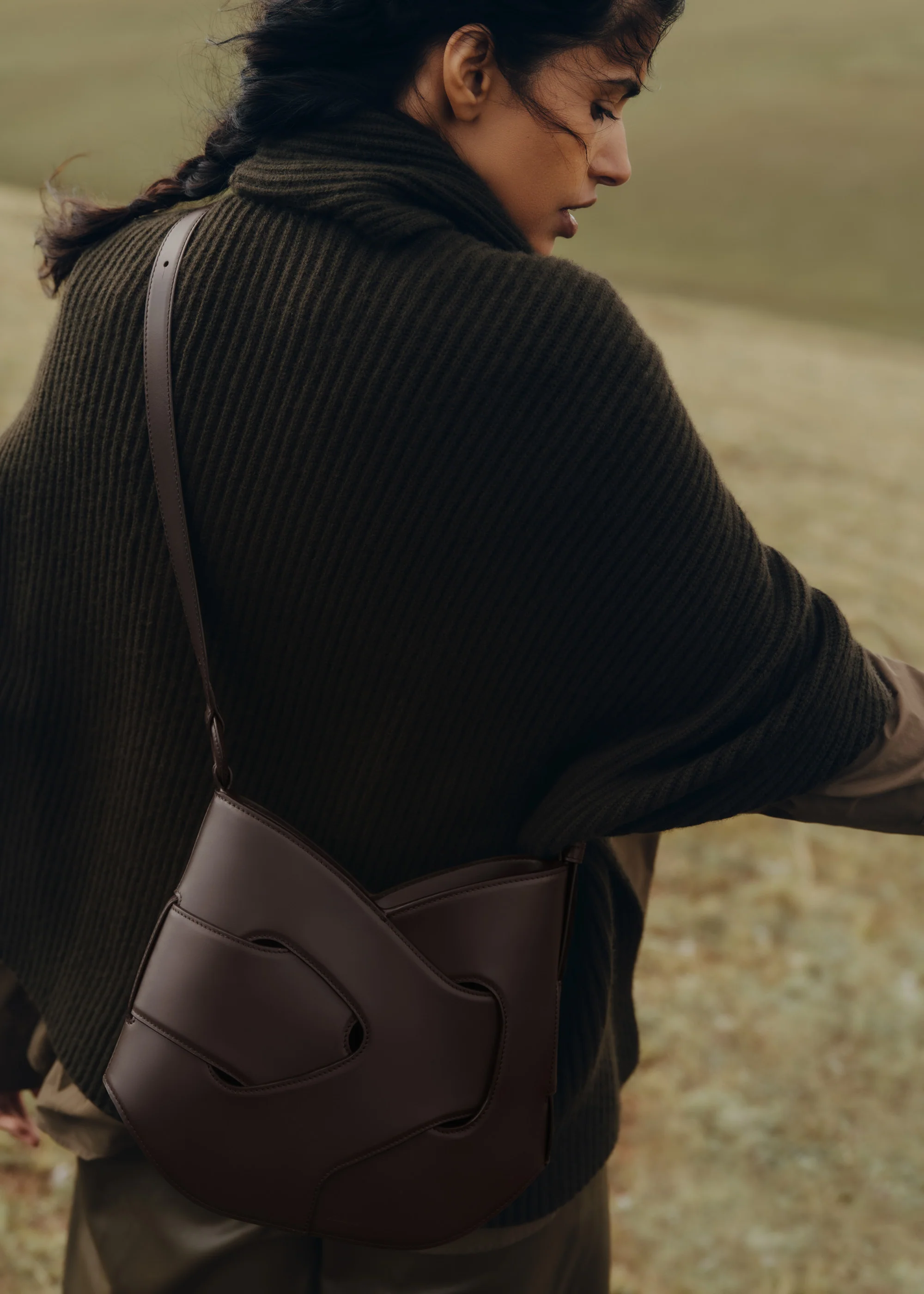 Nodde Hobo - Ebenholz Glattes Leder - Image 5