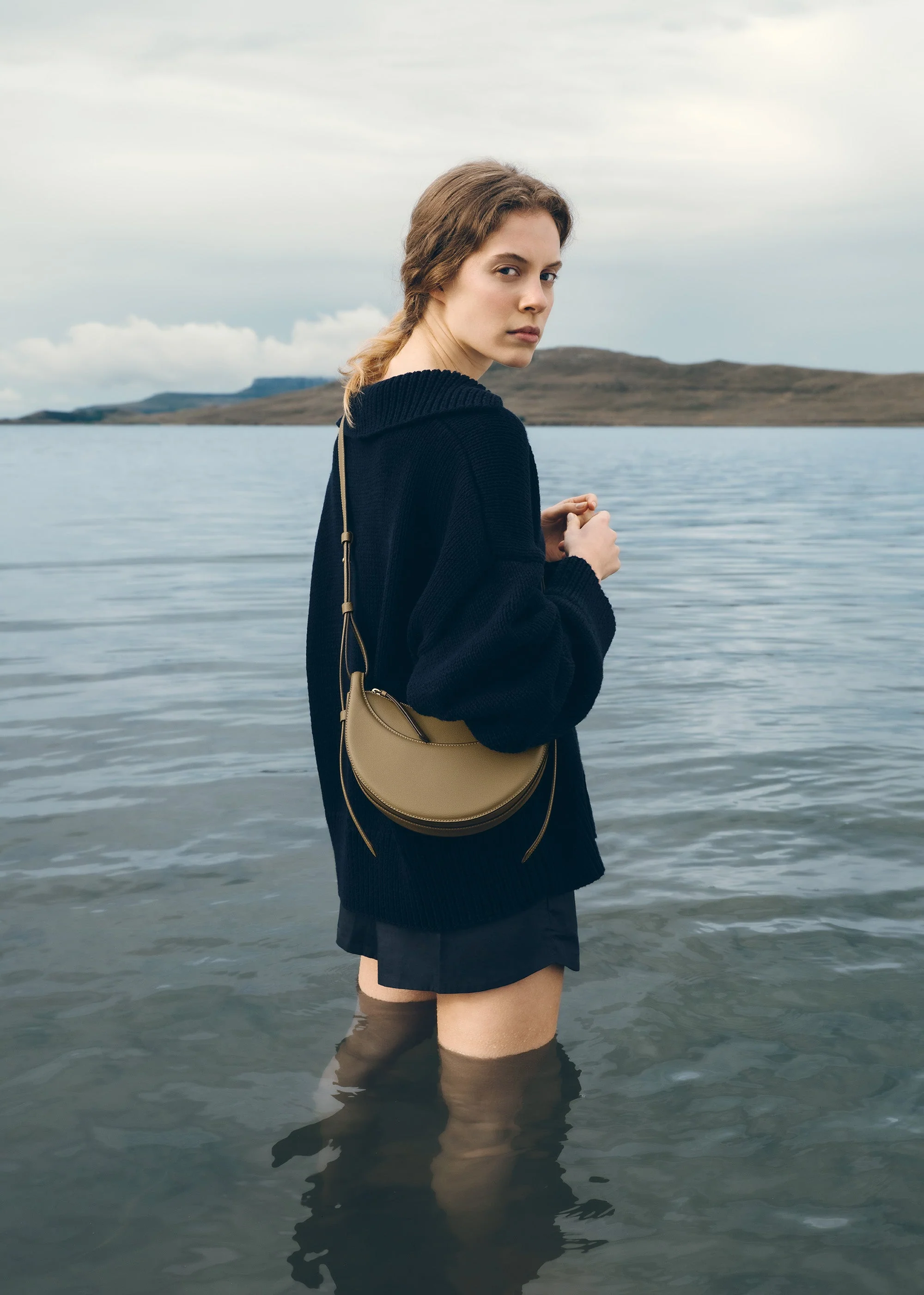 Numéro Dix - Olivbraun Genarbtes Leder - Image 3
