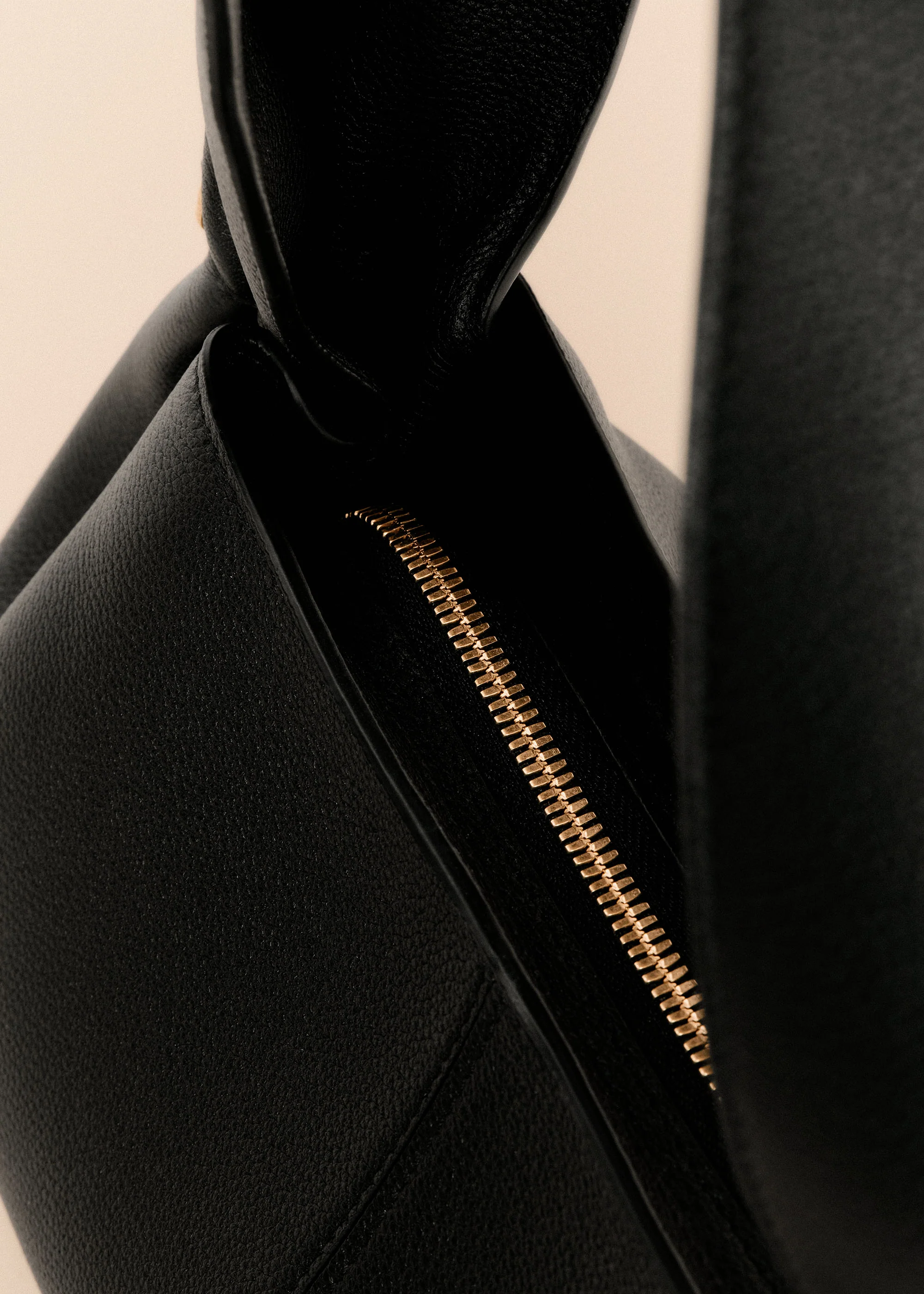 Numéro Neuf East West - Schwarz Genarbtes Leder - Image 5