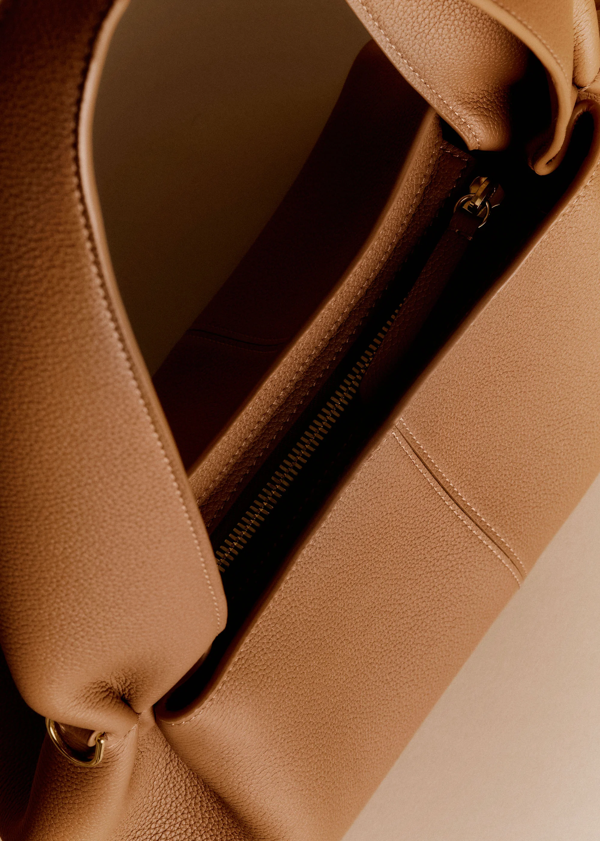Numéro Neuf East West - Camel Genarbtes Leder - Image 5