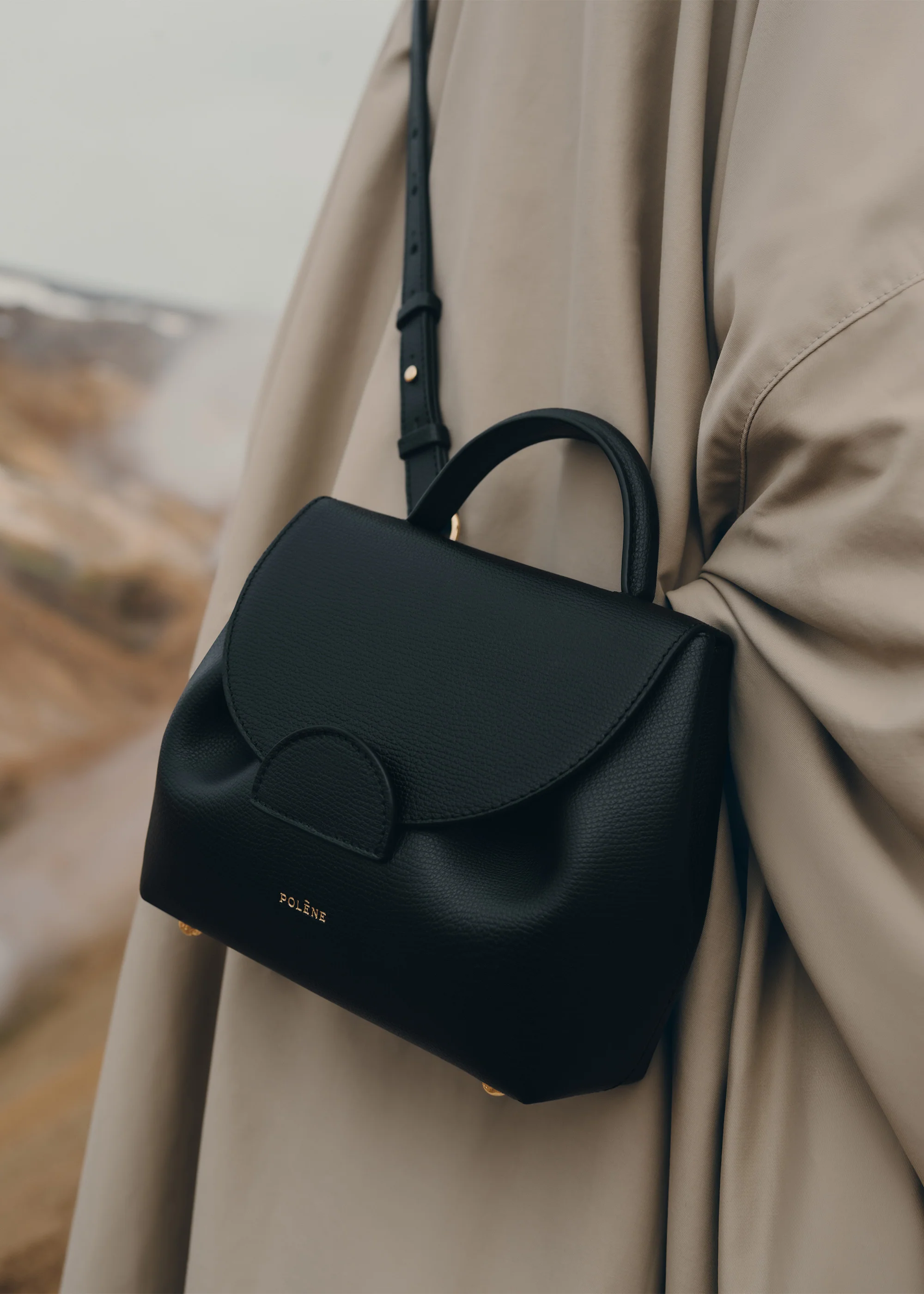 Numéro Un Nano - Schwarz Genarbtes Leder - Image 3