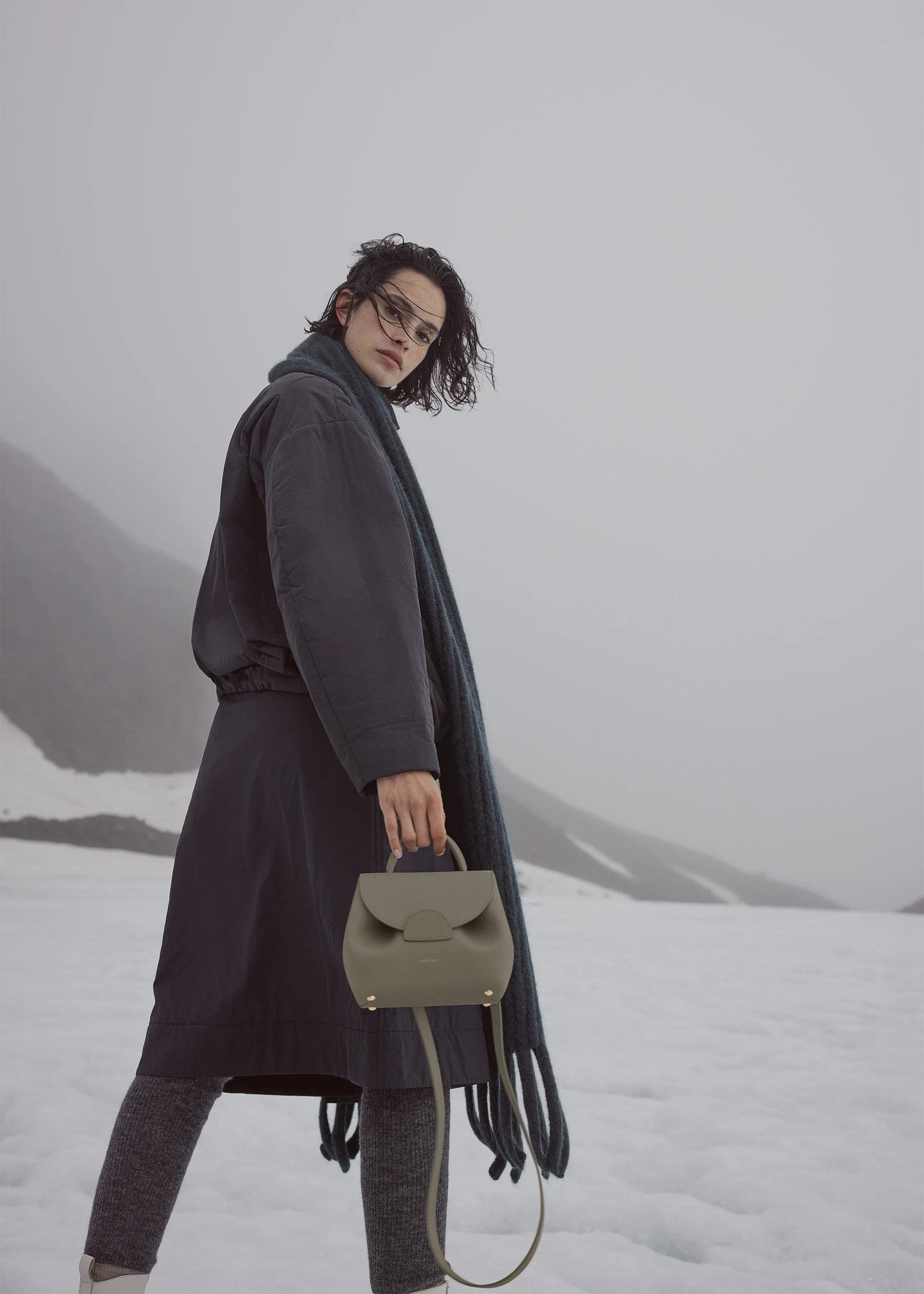 Numéro Un Nano - Olive Genarbtes Leder - Image 5