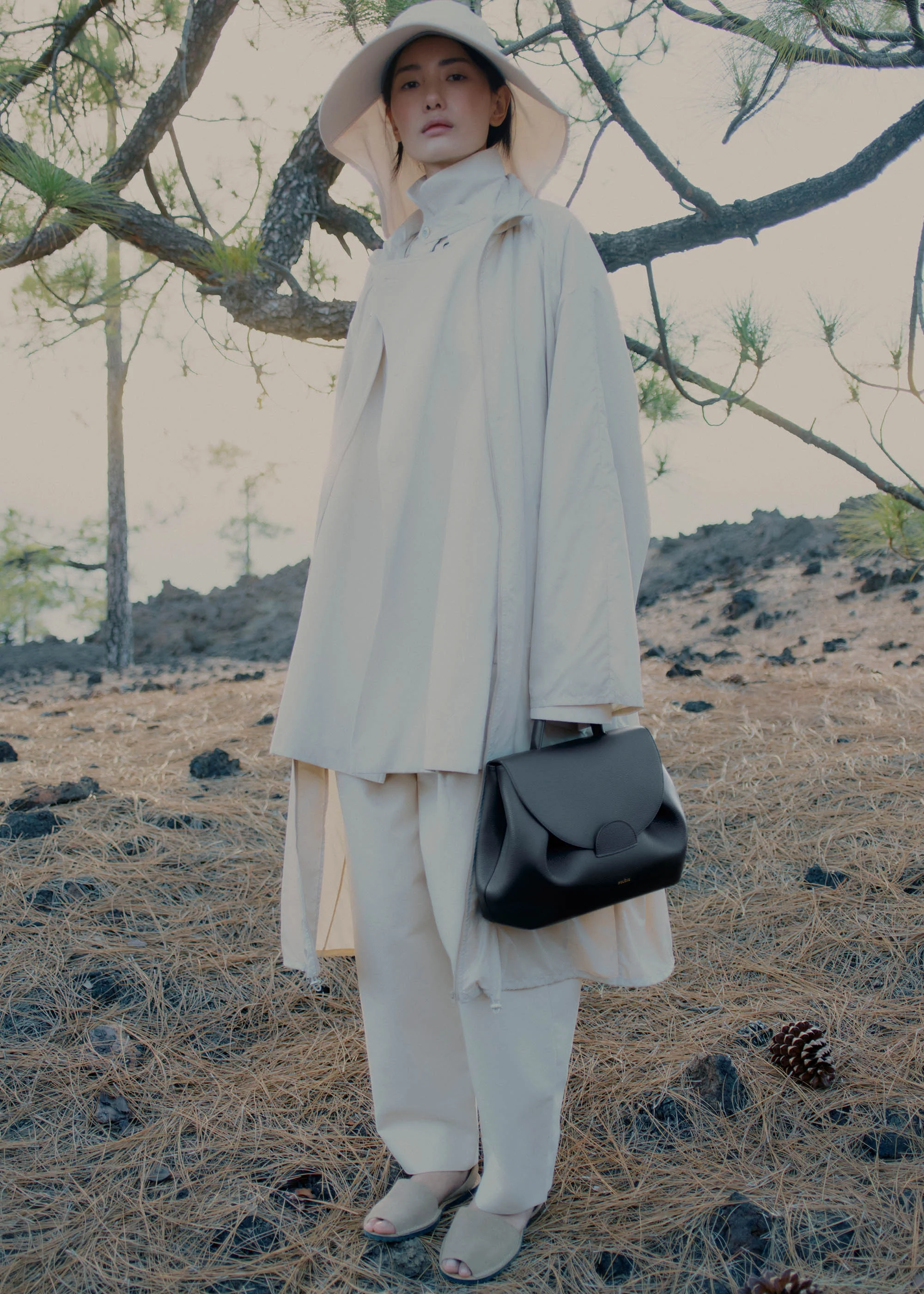 Numéro Un - Schwarz Genarbtes Leder - Image 4