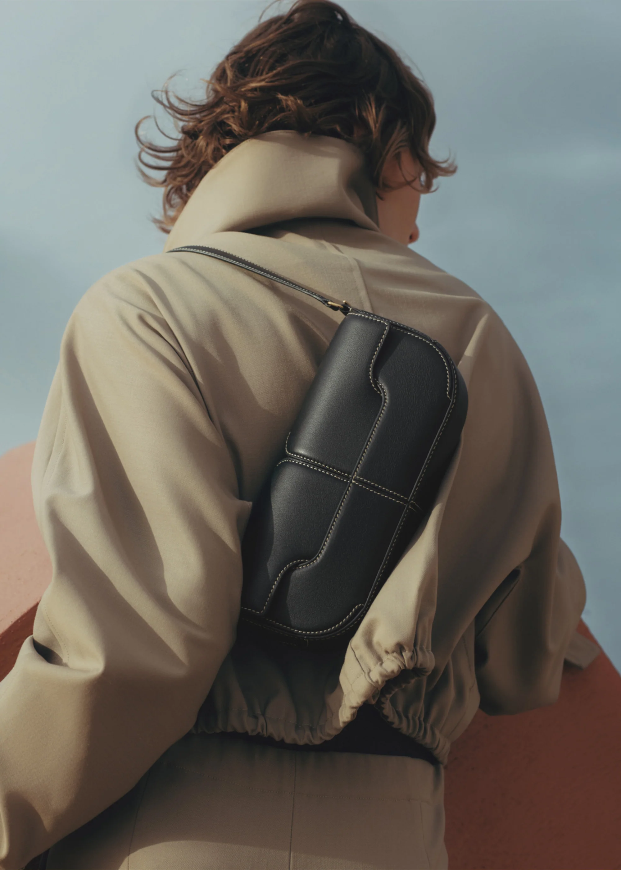 Osmo - Schwarz Glattes Leder Nähte in Ecru - Image 4