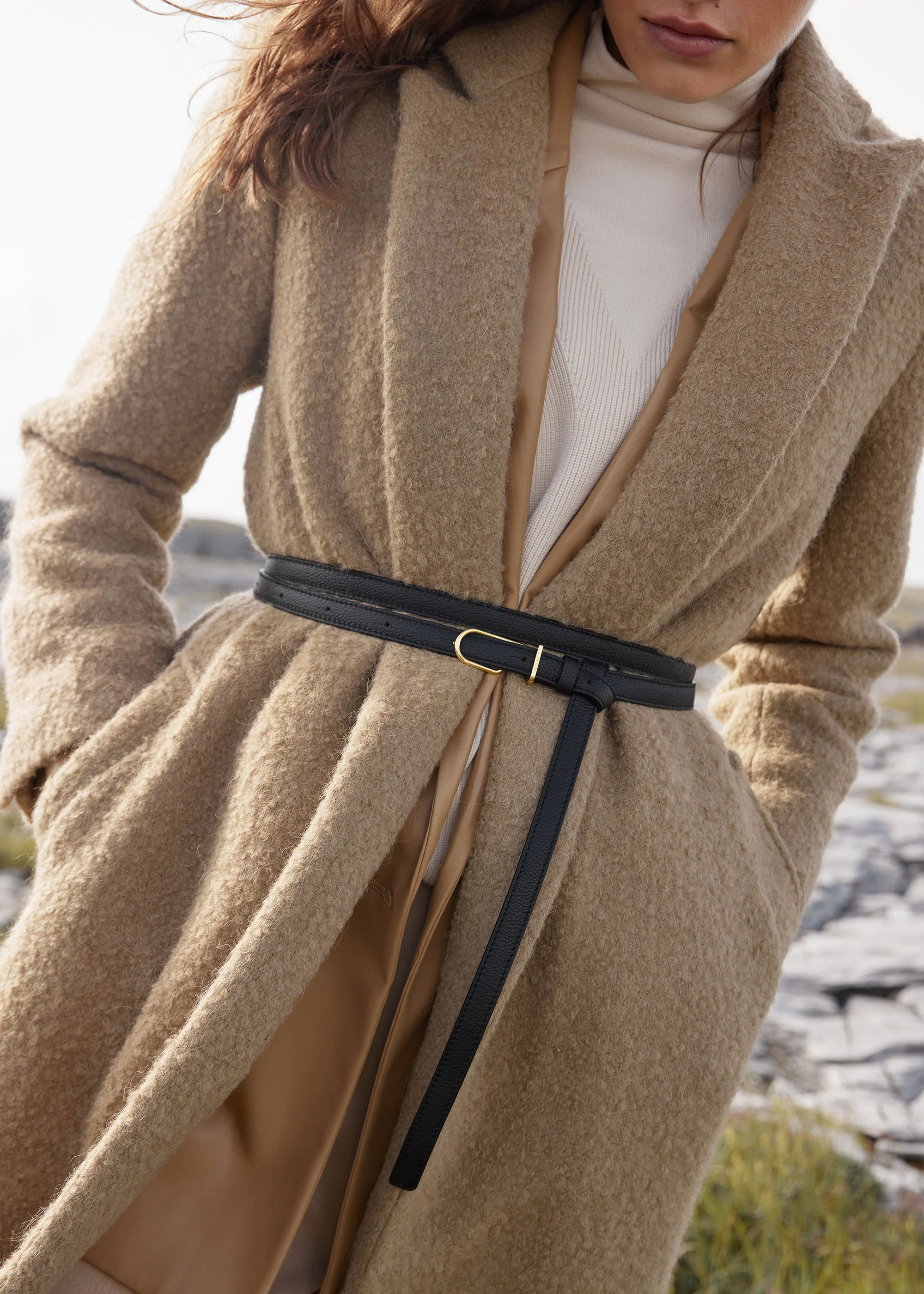 Schmaler Umi Gürtel - Schwarz Genarbtes Leder - Image 3